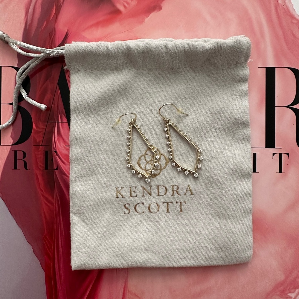 Kendra Scott Gold Bea Drop Earrings (Fall 2017)
